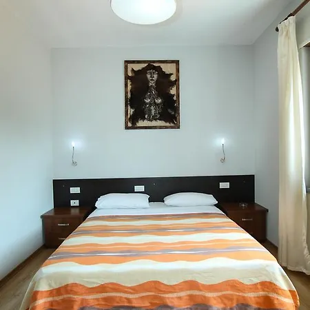 Eposi Hotell Shkodër