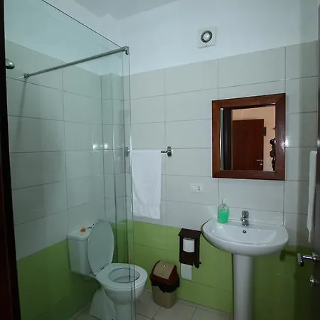 Hotel Eposi 3*