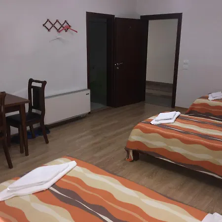 Eposi Hotell 3*